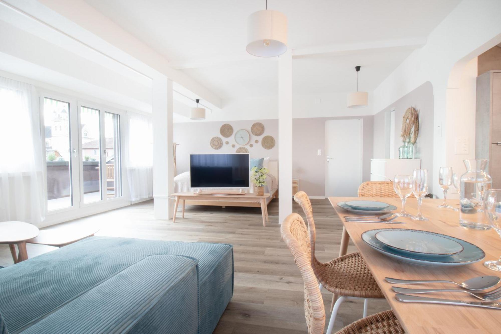 Loewe Apartment Blau Neuhausen Am Rheinfall Luaran gambar